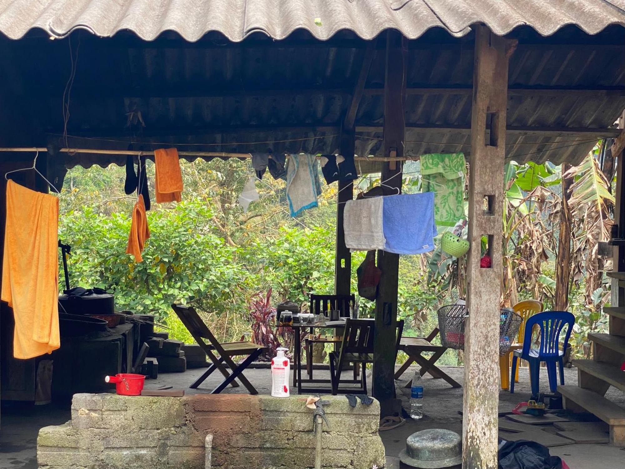 Bikki'S Jungle Homestay Ха Жианг Екстериор снимка